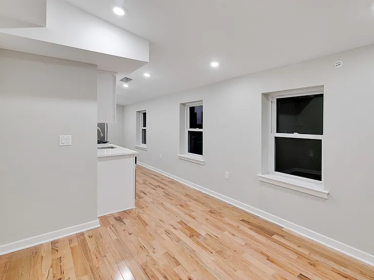 1435 N 5th St #3 — Photo 5