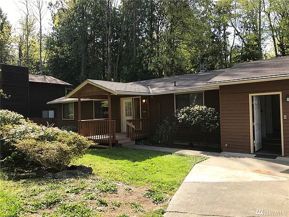 3rd image of 25991 NW Circle Dr S