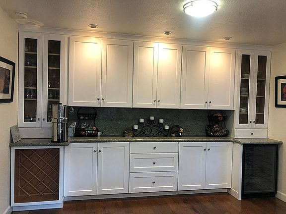 3rd image of 1657 Bonita Ct
