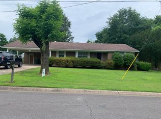1400 N Frankfort Ave, Russellville, AR 72801