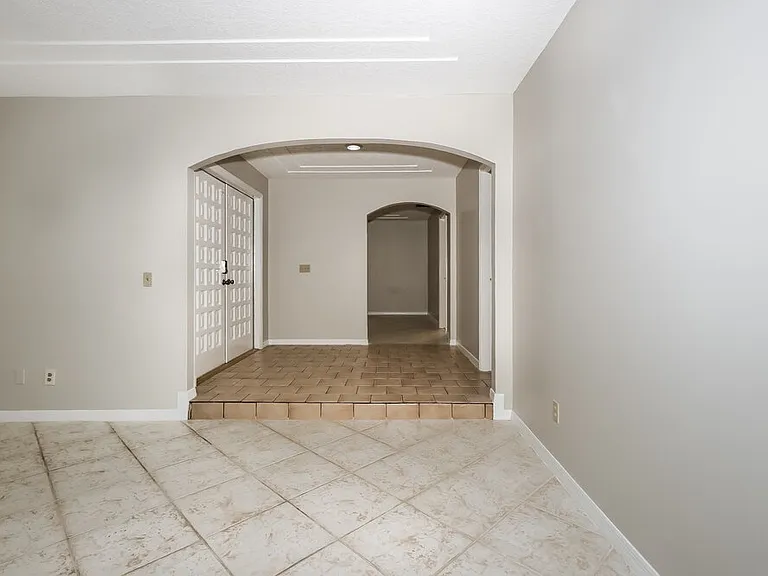 14480 Stirrup Ln — Photo 5