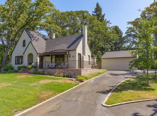 22 N Berkeley Way, Medford, OR