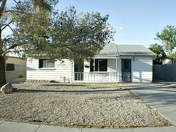 1st image of 526 E Glade Ave