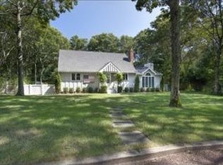 120 Montauk Blvd, East Hampton, NY 11937