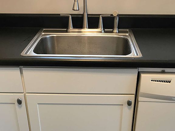 3rd image of 1133 Homestead Garden Ct APT 16