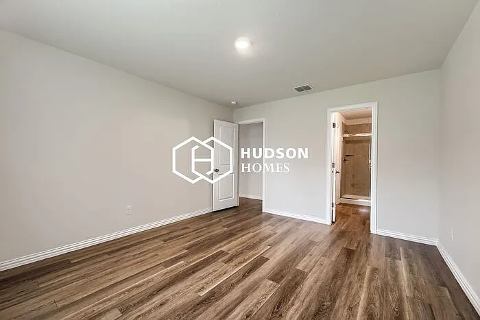 228 Garcia St — Photo 10