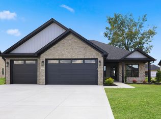117 Zane Ln, Nicholasville, KY 40356