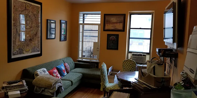 Rented by Metroline Realty | media 15