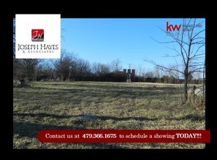 101 Florence Dr, Centerton, AR 72719