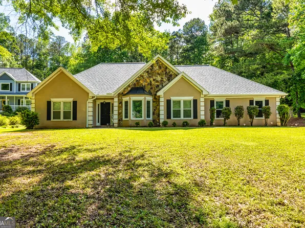 17 Alexandria Cir, Newnan, GA 30265