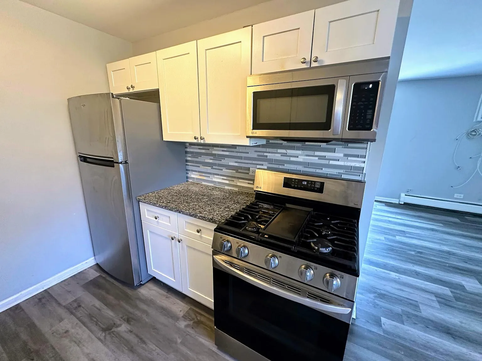 4 bed, 1600 sqft, $2,600 — Photo 2