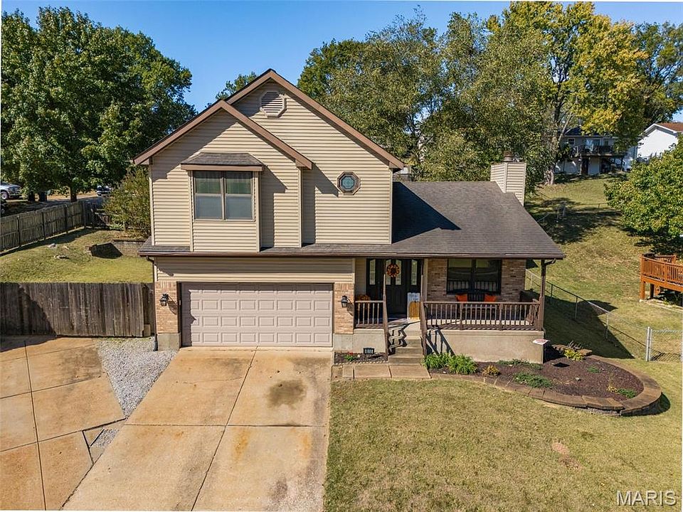 1st image of 6055 Bayou Bend Ct