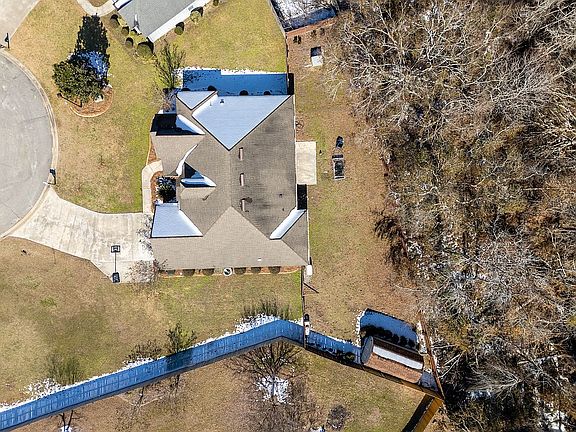 3rd image of 5159 Chedworth Dr