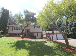 515 Court St W, Belle Plaine, MN 56011