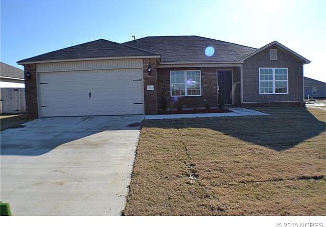 1st image of 25170 E 91st Ct S