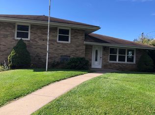 106 Autumn Dr, Butler, PA 16001