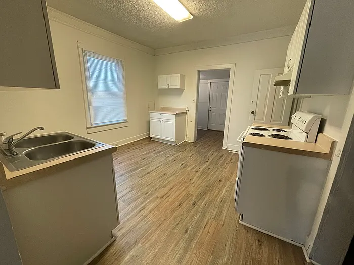 324 Hudson St #324 — Photo 5