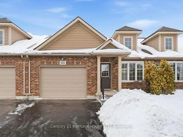 137 Silverwood Ave, Welland, ON L3C 0C4