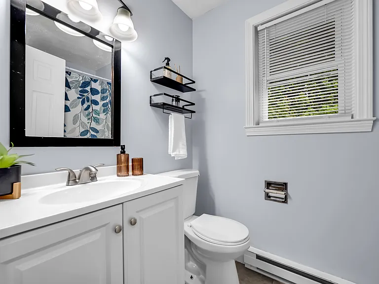 71 Arthur St #1 — Photo 9