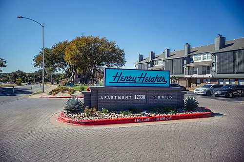 Henry Heights Photo 1