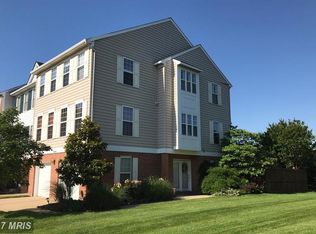 4724 Warm Hearth Cir, Fairfax, VA 22033