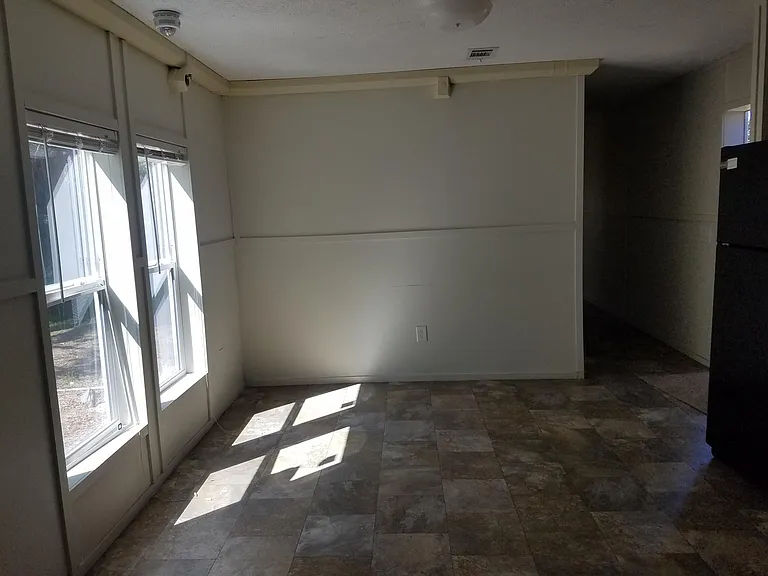 85 Reba Blvd — Photo 6