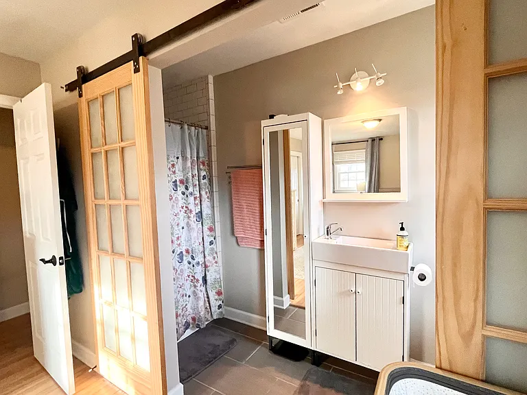 1314 White Dr — Photo 26