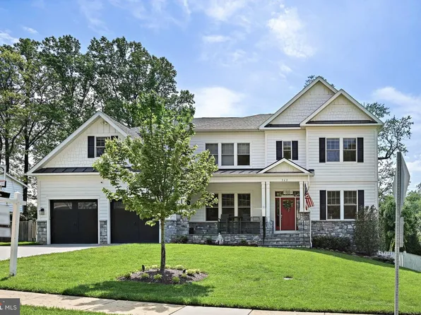 362 Park St NE, Vienna, VA 22180
