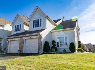 85 Kulp Rd W, Chalfont, PA 18914