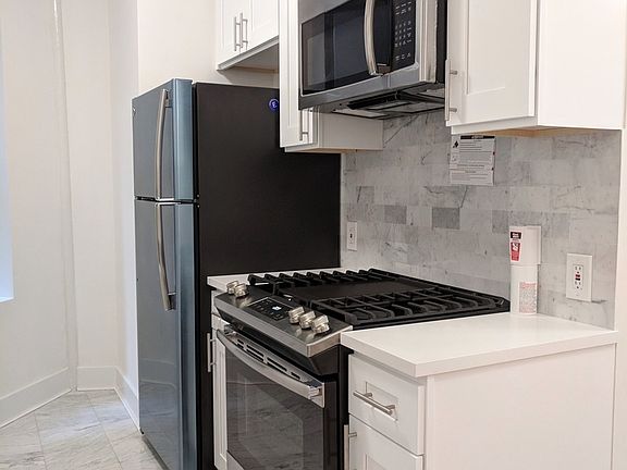 3rd image of 63 Avenue D #1R