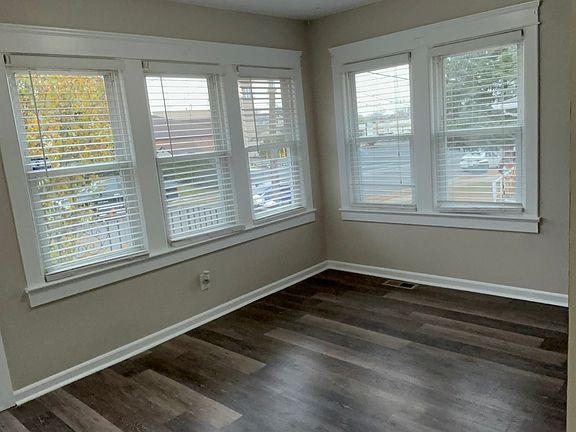 5th image of 29 8th Ave APT A