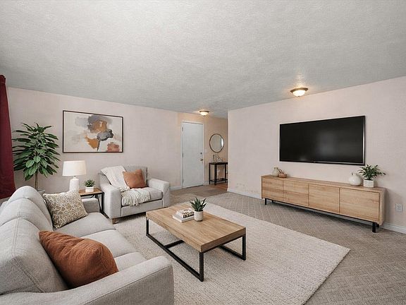 2nd image of 7721 E Rutter Ave