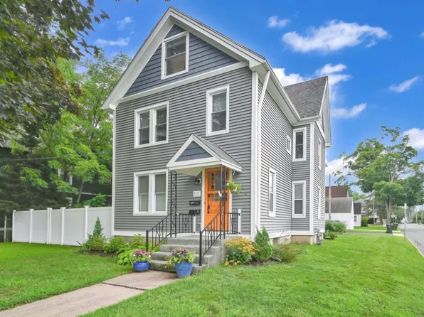 377 Park Rd #2, West Hartford, CT 06119