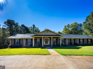 112 Windwood Dr, Lagrange, GA 30240