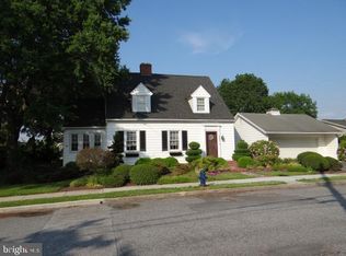 537 Guilford Ave, Chambersburg, PA 17201