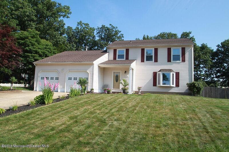 1st image of 353 Flaam St