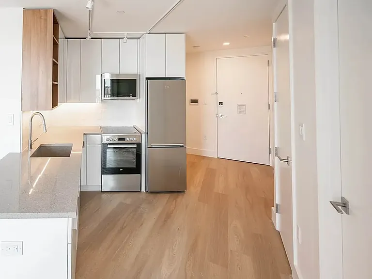 1457 Flatbush Ave #702 — Photo 1