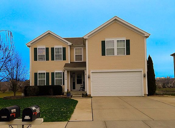 1st image of 15759 W Rolland Dr