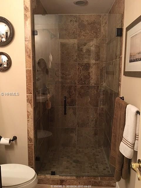 1st image of 6 Village North Dr APT 6