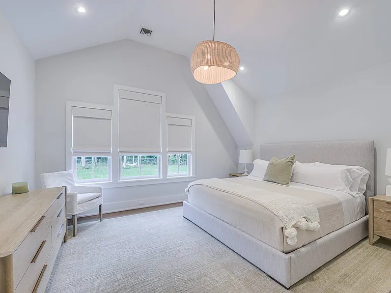 24 White Oak Ln — Photo 29