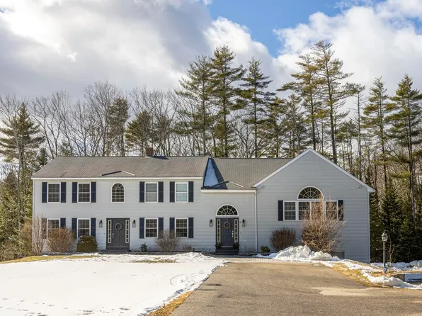 40 Stonewall Way, Westbrook, ME 04092