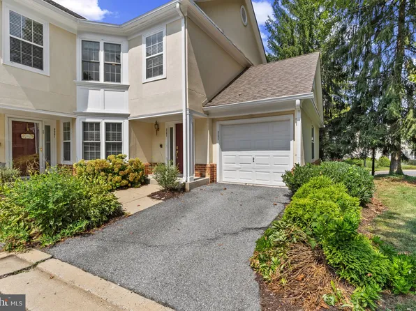 9203 Howard Square Dr #9203, Baltimore, MD 21208