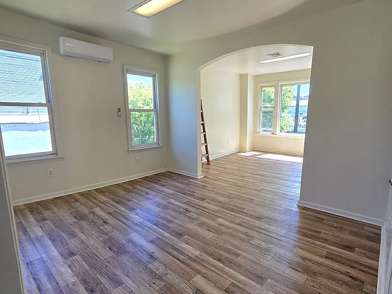 953 Bergen St #2 — Photo 9