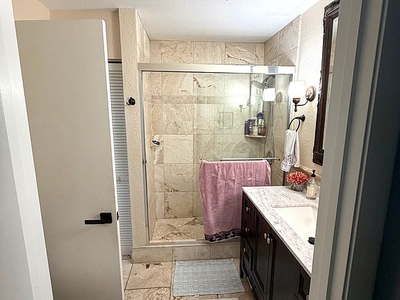 5th image of 9727 Sunny Isles Cir