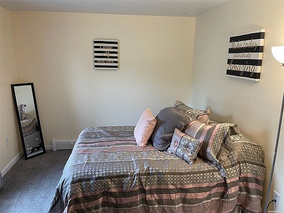 3rd image of 154 Alder Dr