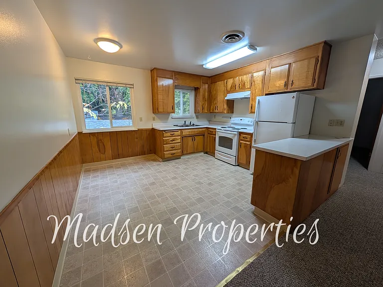 180 E. 1st Ave - 8 — Photo 6