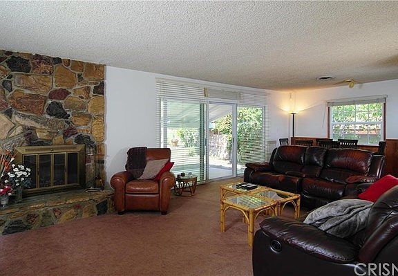3rd image of 5205 Tendilla Ave