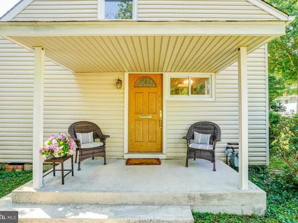 13201 Midway Ave, Rockville, MD 20851