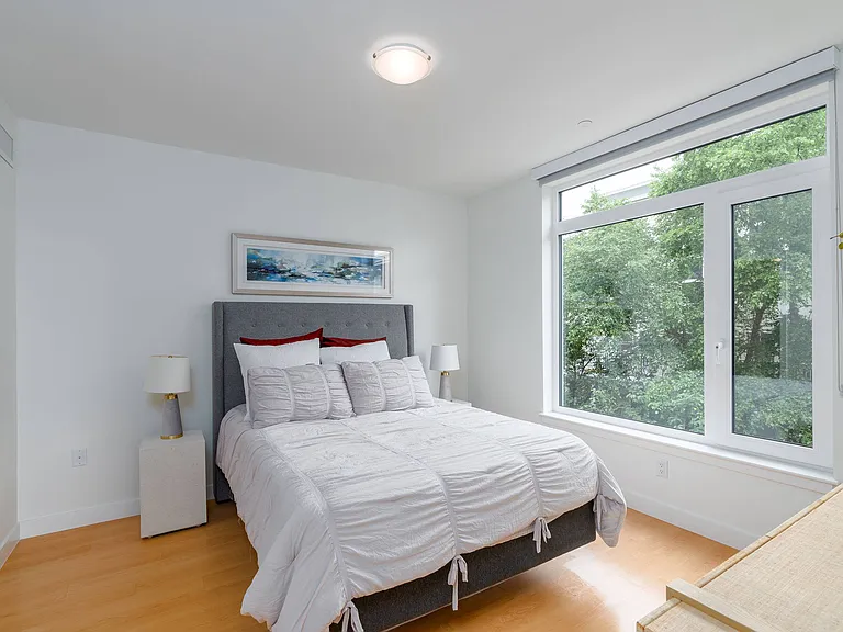605 Concord at Fresh Pond — Photo 10
