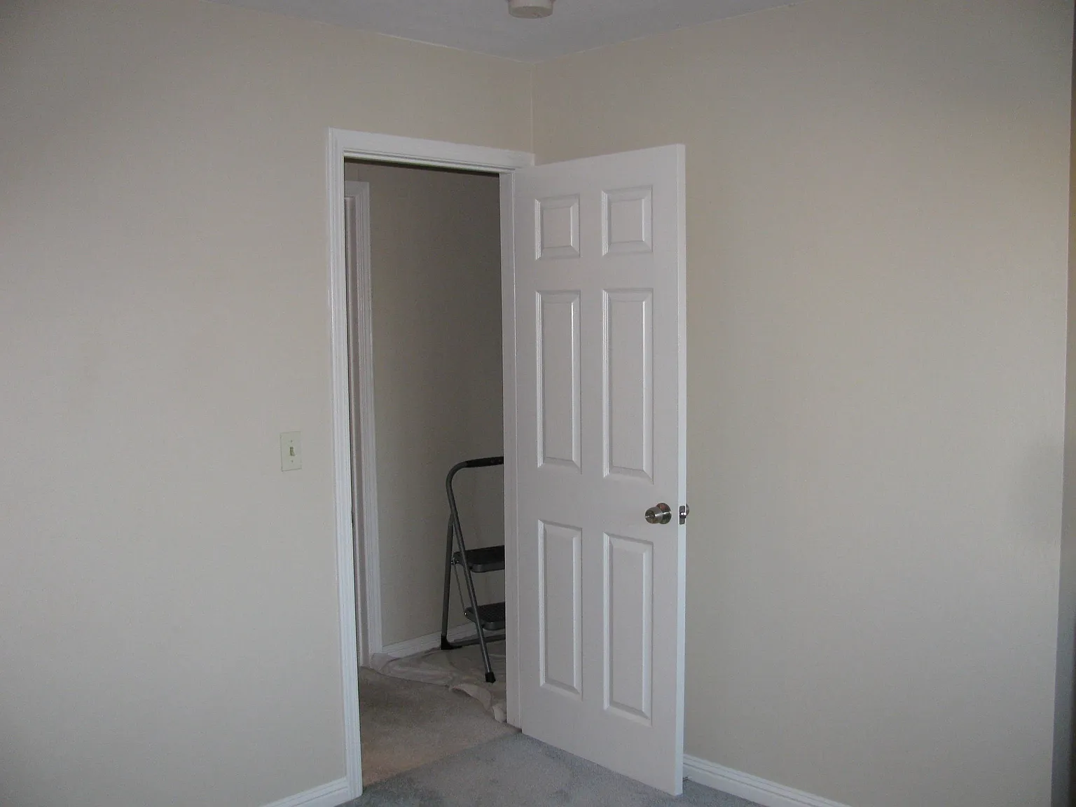 275 Yosemite Dr photo 1